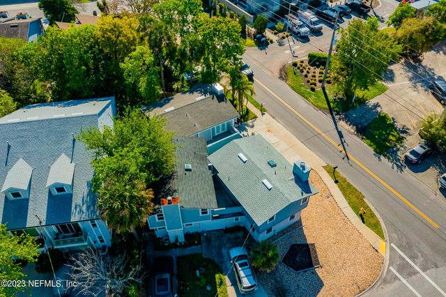 597 STURDIVANT Avenue, Atlantic Beach, FL 32233