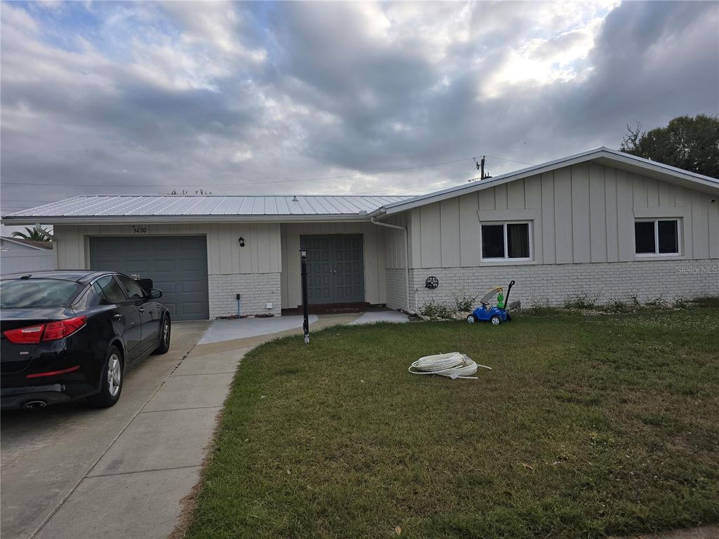 5420 STARWOOD PLACE, Sarasota, FL 34232