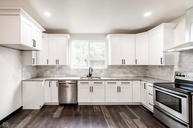 425 Sanders Street, Indianapolis, IN 46225