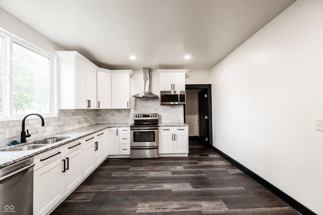 425 Sanders Street, Indianapolis, IN 46225