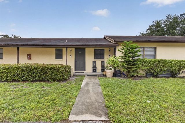 4661 Perth Road 4661, West Palm Beach, FL 33415