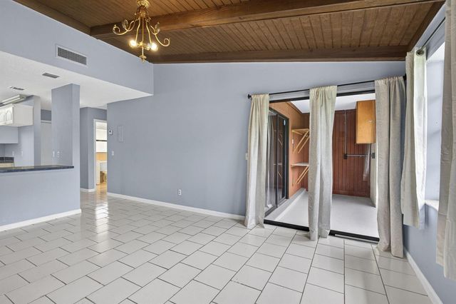 4661 Perth Road 4661, West Palm Beach, FL 33415