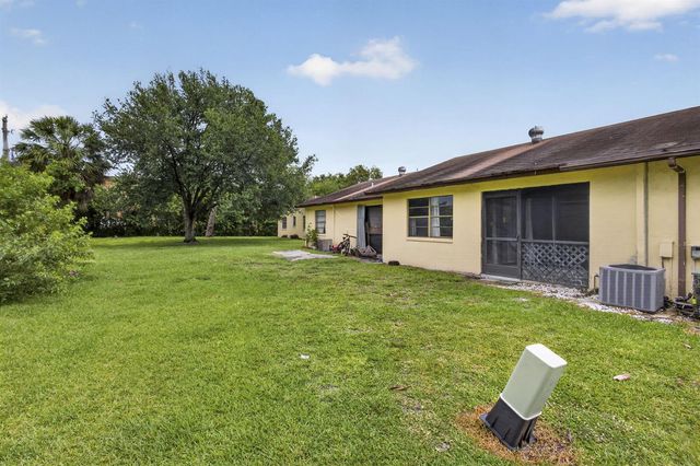 4661 Perth Road 4661, West Palm Beach, FL 33415