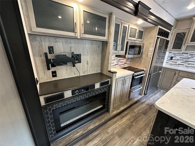 133 Marina Drive, New London, NC 28127