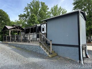 133 Marina Drive, New London, NC 28127