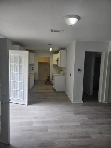 5642 Ricky Street, Houston, TX 77033