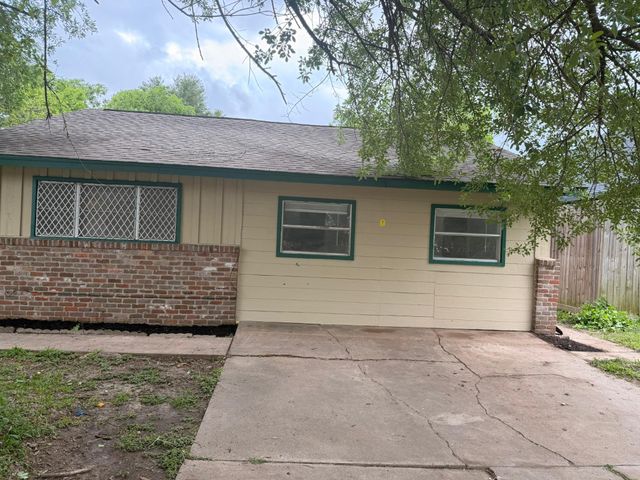 5642 Ricky Street, Houston, TX 77033
