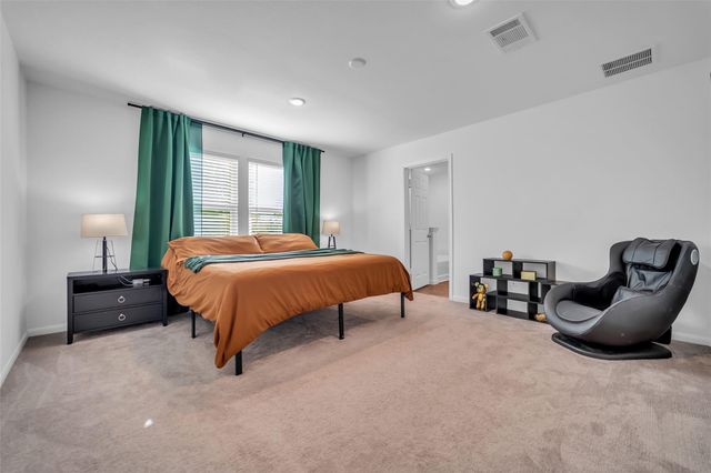 7306 Madison Commons Lane, Houston, TX 77075