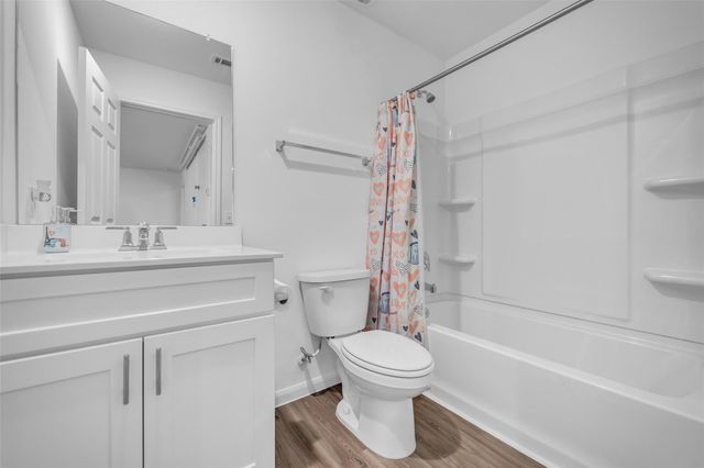 7306 Madison Commons Lane, Houston, TX 77075