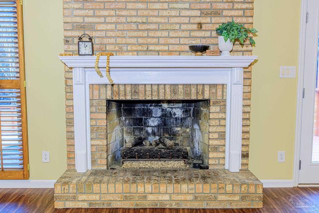 3777 Scenic Ridge Dr, Pensacola, FL 32514