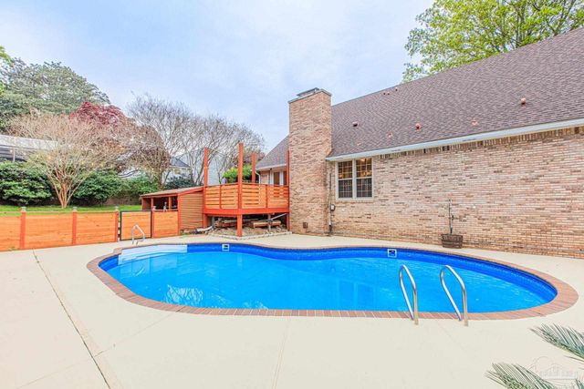 3777 Scenic Ridge Dr, Pensacola, FL 32514