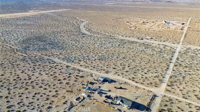 462 Pascal Lane, Adelanto, CA 92301