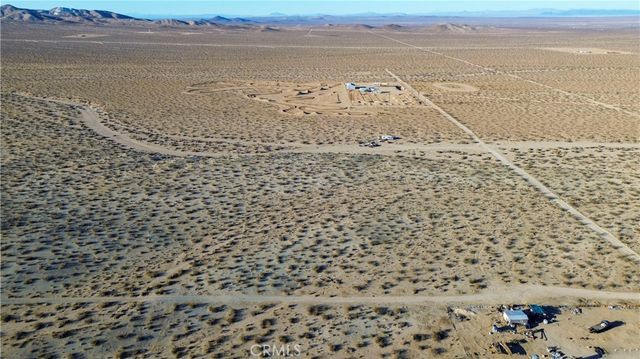 462 Pascal Lane, Adelanto, CA 92301