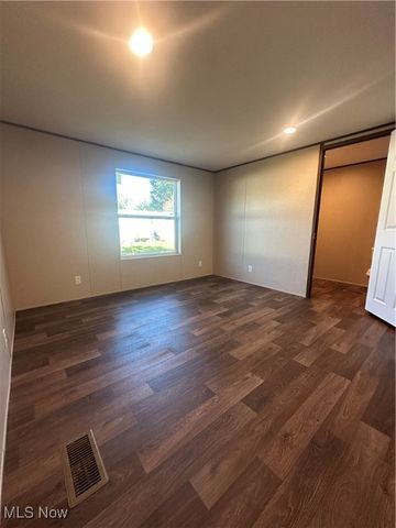 519 Beaver Street 16, Orrville, OH 44667