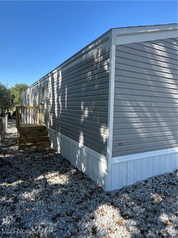 519 Beaver Street 16, Orrville, OH 44667