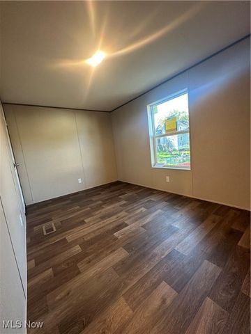 519 Beaver Street 16, Orrville, OH 44667