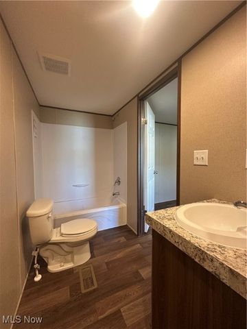 519 Beaver Street 16, Orrville, OH 44667