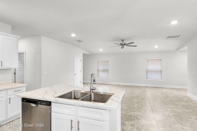 1063 Grantham Lane, Palm Bay, FL 32909