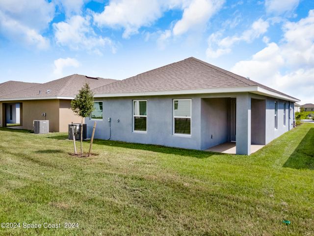 1063 Grantham Lane, Palm Bay, FL 32909