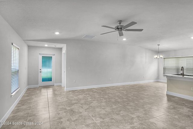 1063 Grantham Lane, Palm Bay, FL 32909