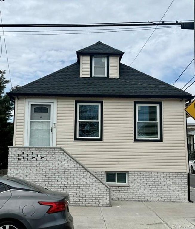 1601 Cross Bay Boulevard, Broad Channel, NY 11693