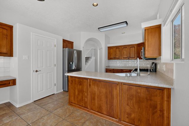 7504 Laster Avenue NE, Albuquerque, NM 87109