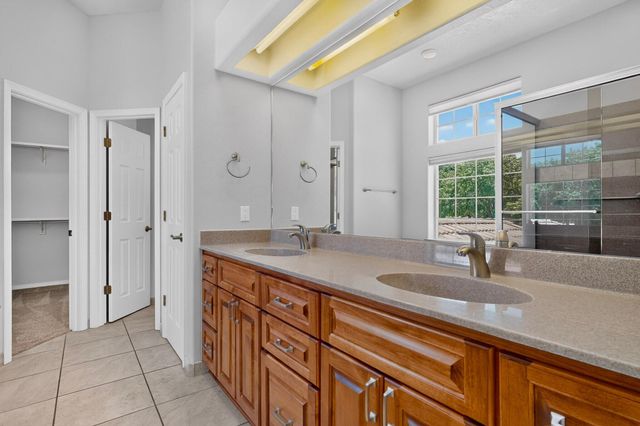 7504 Laster Avenue NE, Albuquerque, NM 87109