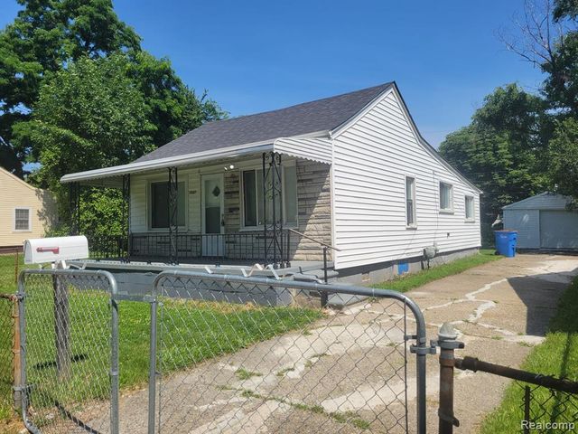 7027 Chalmers Avenue, Warren, MI 48091