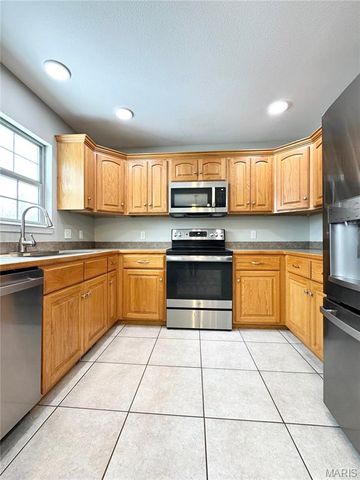 23386 Righteous Lane, Waynesville, MO 65583