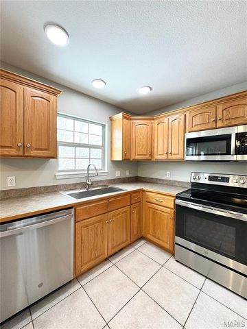 23386 Righteous Lane, Waynesville, MO 65583