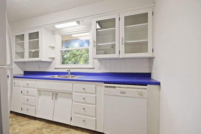 211 BOURN AVE, Columbia, MO 65203