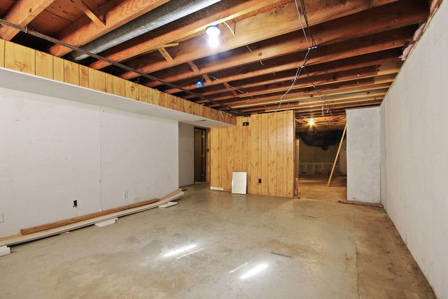 211 BOURN AVE, Columbia, MO 65203