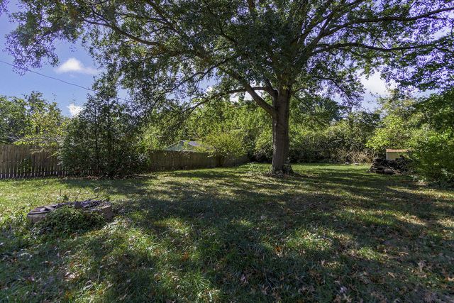 211 BOURN AVE, Columbia, MO 65203