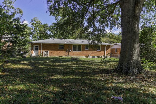 211 BOURN AVE, Columbia, MO 65203