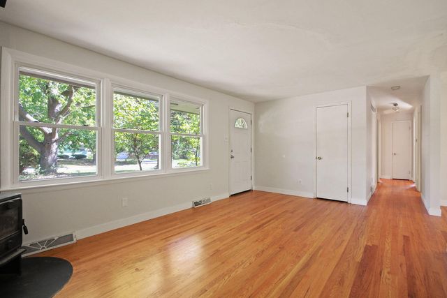 211 BOURN AVE, Columbia, MO 65203