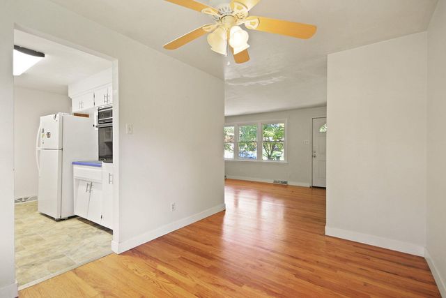 211 BOURN AVE, Columbia, MO 65203