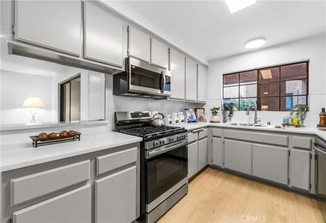 4161 Hathaway Avenue 40, Long Beach, CA 90815