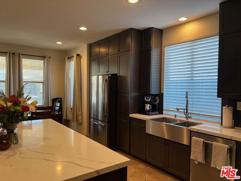 Image 6 of property listing at 12714 Burbank Road, Eastvale, CA 92880