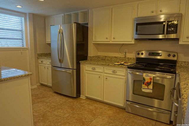 4239 Fig Tree Woods, San Antonio, TX 78249