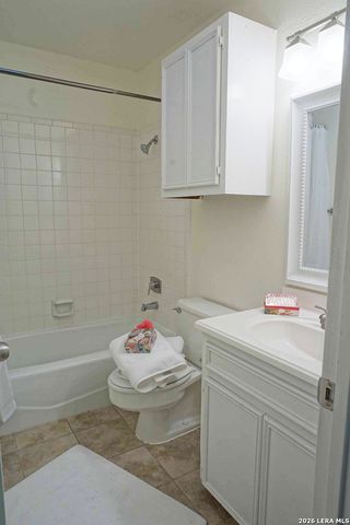 4239 Fig Tree Woods, San Antonio, TX 78249