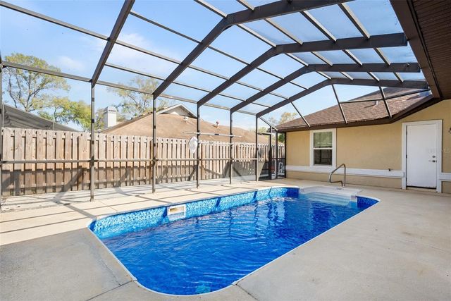 945 SW 82ND TERRACE, Gainesville, FL 32607