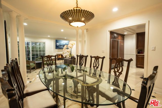 2461 Jupiter Drive, Los Angeles, CA 90046