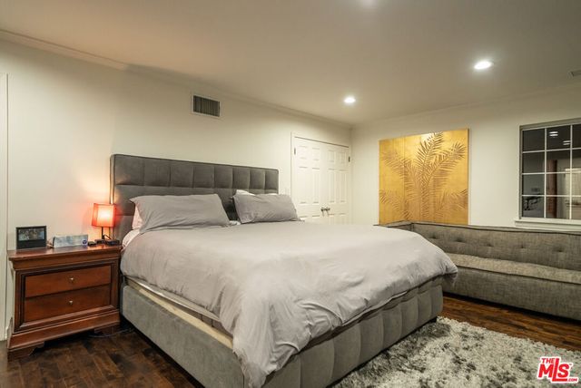 2461 Jupiter Drive, Los Angeles, CA 90046