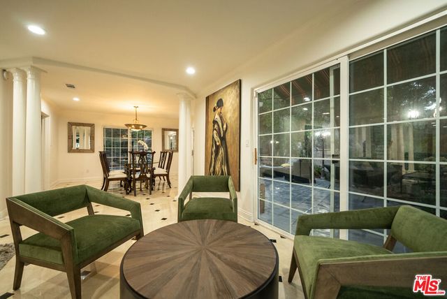 2461 Jupiter Drive, Los Angeles, CA 90046