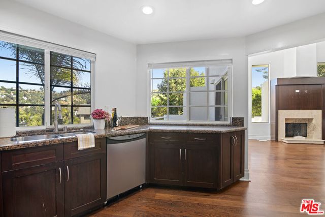 2461 Jupiter Drive, Los Angeles, CA 90046