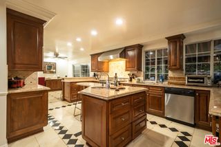2461 Jupiter Drive, Los Angeles, CA 90046