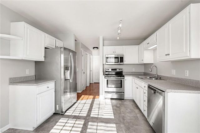 1005 Tesh Court, High Point, NC 27265