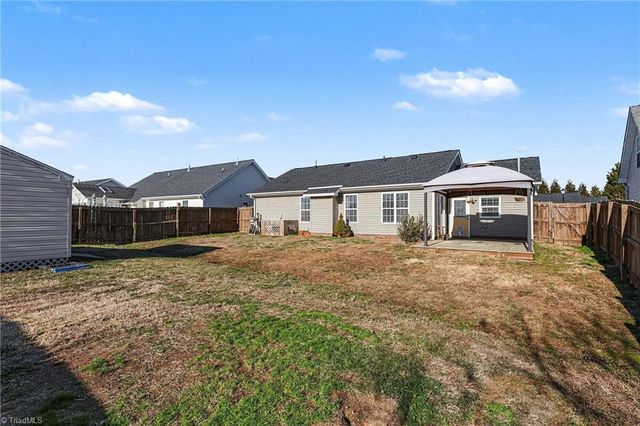 1005 Tesh Court, High Point, NC 27265