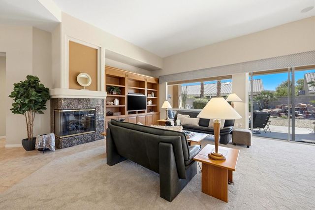 36666 Tallowood Drive, Palm Desert, CA 92211