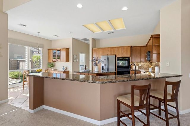 36666 Tallowood Drive, Palm Desert, CA 92211